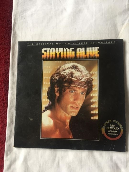 STAYING ALIVE Jonh Travolta