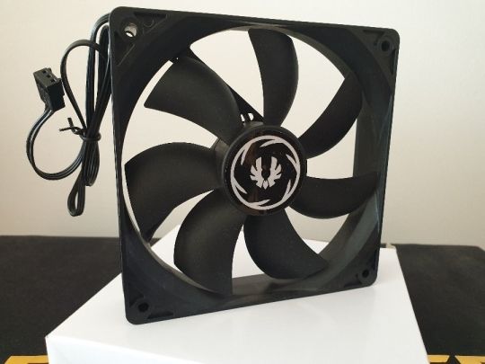 Számítógép PC ház rendszer hűtő ventilátor újszerű