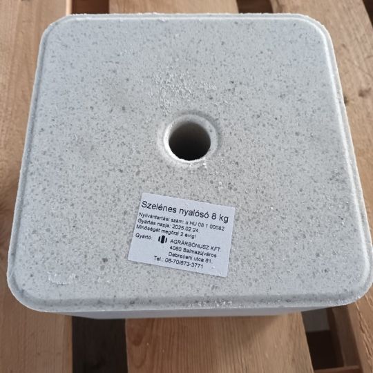 Szelénes nyalósó 8-10 kg