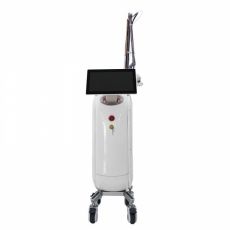 Machine laser fractionnée co2 à vendre