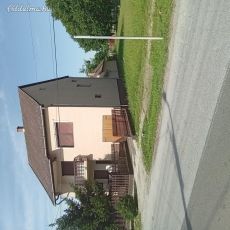 Szigetelt családi ház Heves megyében eladó /Áresés/