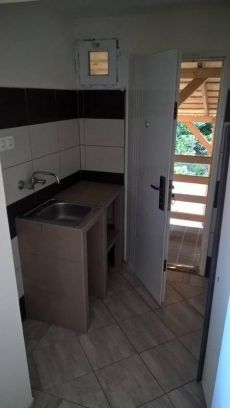 Szoba kiadó albérletbe 14 ,16 ker.ben és Budán -20-9444900