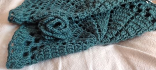 Tányéralátát /átmérő 34 cm/  Új, kézműves
