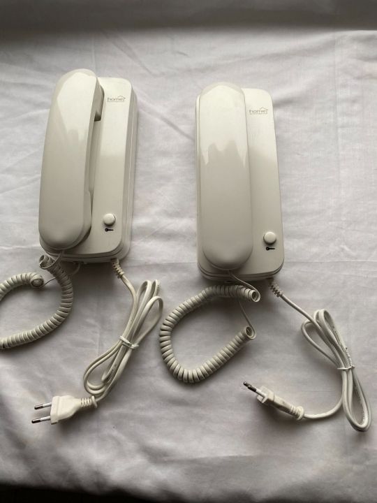 Társasházi ajtó nyitó telefon