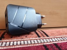 Telefon DUPLA USB QC3 2A/3A 28W UTAZÓ hálózati gyorstöltő töltő