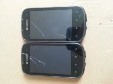 Telefonok eladóak akku hiányában teszteletlenek.
