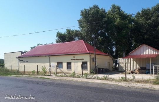 Telephely főút mellett, Imrehegy külterületén eladó