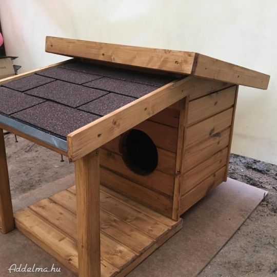 Teraszos cicaház