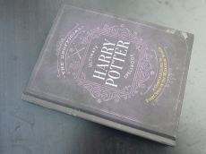 The Unofficial Ultimate Harry Potter Spellbook+Wingardium Leviosa