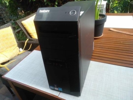 Thinkcentre állóházas számítógép Lenovo 8 gb ram core i5 proci
