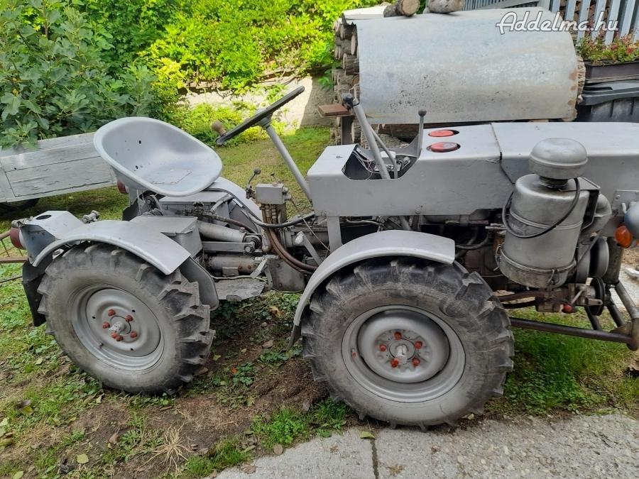 Traktor munkagépekkel eladó