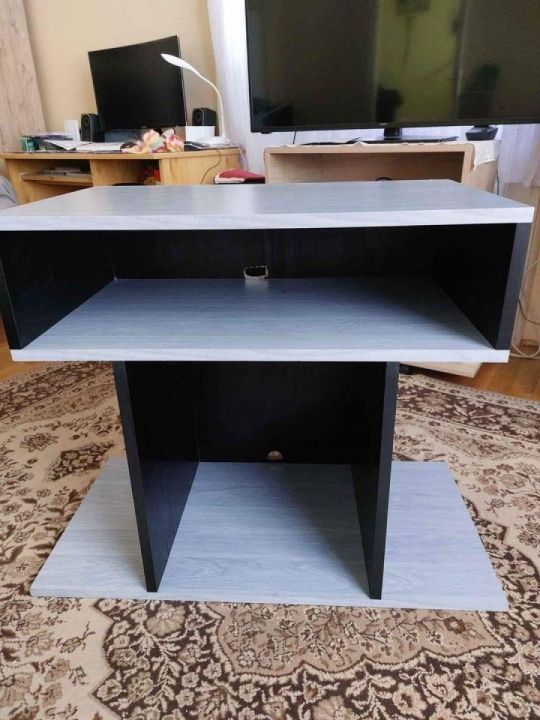 TV állvány tökéletes állapotban