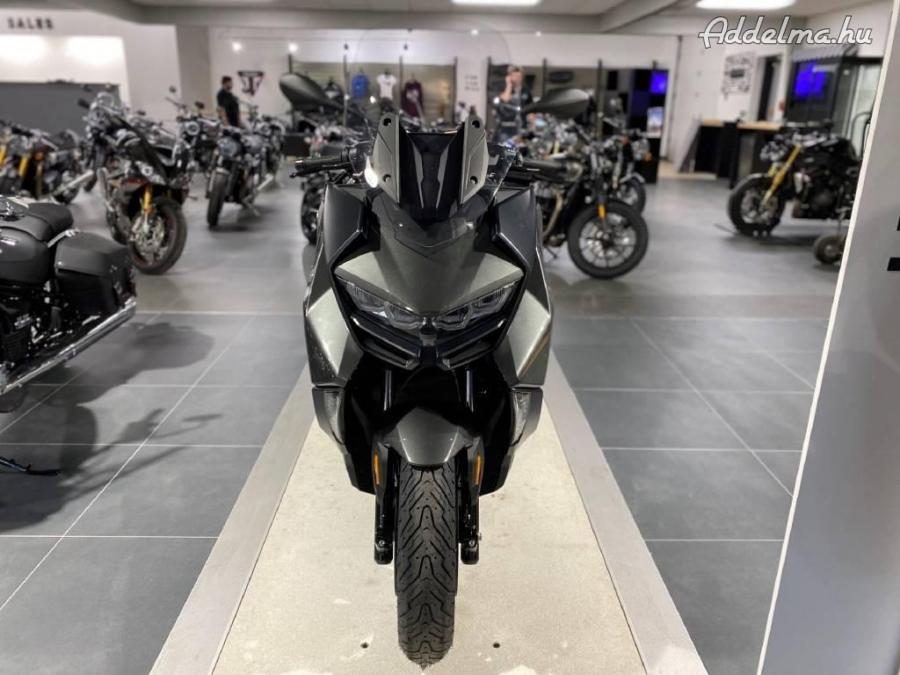 Új 2022-es BMW robogó motorkerékpár