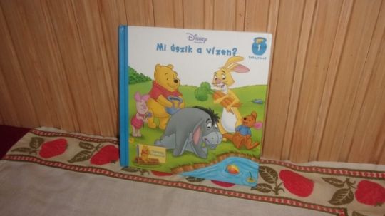 11 db hibátlan új állapotú mesekönyv