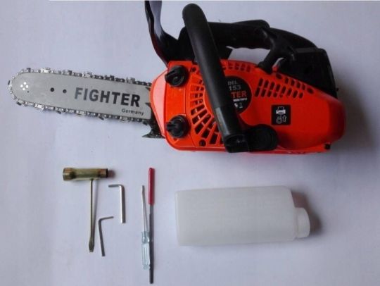 Új Fighter FC-153 egykezes gallyazó láncfűrész 2, 9KW eladó