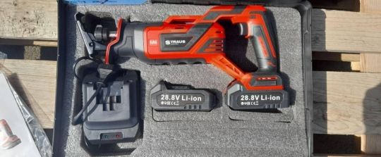 Új Straus M6 Brushless motoros 2 akkus orrfűrész 28,8V eladó