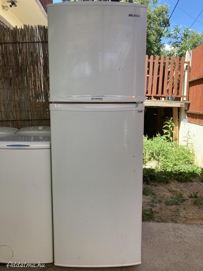 Újszerű kombi hűtőgép 6 hónap garanciával eladó 