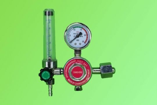 Univerzális CO2 Reduktor