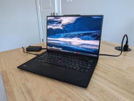 Üzembe helyezve: LENOVO ThinkPad X1 Carbon 6th -6.11