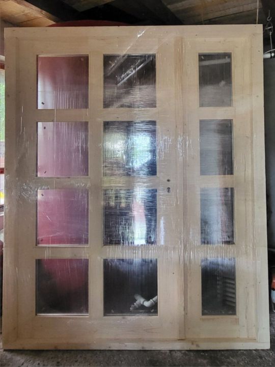 Bejárati ajtó 140x210es eladó.Vadonatúj!