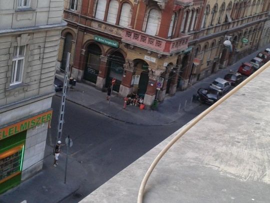 VII.kerületben kiadó 2 szobás lakás olcsón !!