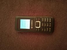 Vodafone 246 telefon eladó jó és vodás.