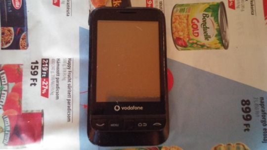 Vodafone 845 telefon  eladó bekapcsol ,de az érintője nem jó!