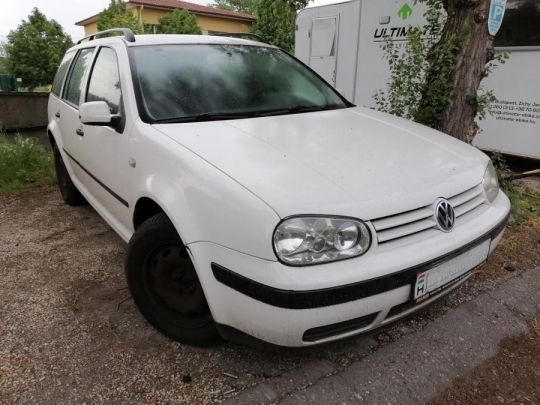 Volkswagen VW Golf IV Variant 1.6 16V minden alkatrészei