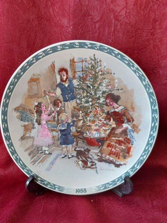 Wedgwood angol porcelán karácsonyi dísztányér!