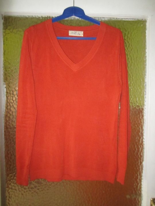 XL-es terrakotta pulóver