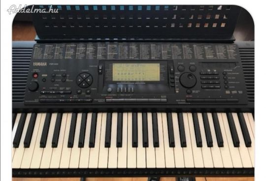 Yamaha PSR-620 szintetizátor