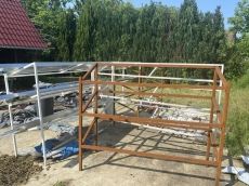 Zártszelvényből nagyon stabil zöldség-gyümölcs polc.