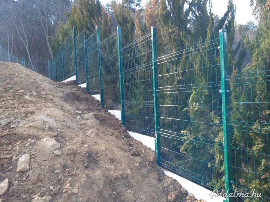 Zöld táblás kerítés, kerítés panel, panelkerítés!